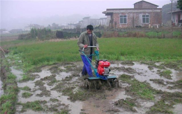 廣西汽牛最新型微耕機(jī)，革新農(nóng)業(yè)技術(shù)，助力高效耕作時(shí)代前進(jìn)