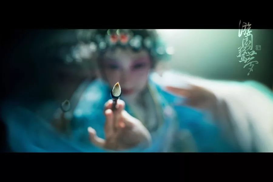 三上悠亞最新作品番號(hào)，涉黃問(wèn)題的道德倫理與法律紅線(xiàn)探討。