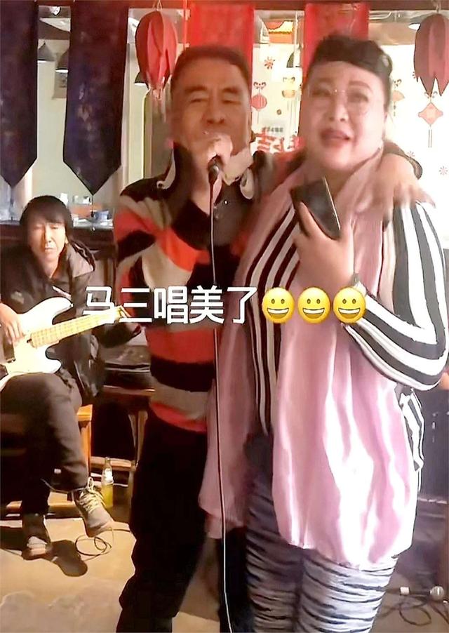 姚三馬新視頻火爆小紅書，熱議焦點，爆款來襲！