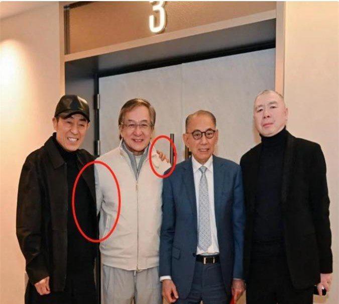 成龍最新動(dòng)態(tài)揭秘，小巷深處的驚喜探索之旅（2025年）