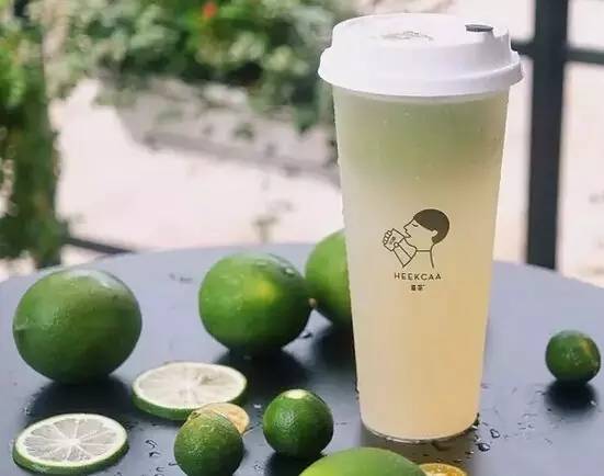喜茶最新事件揭秘，小巷特色小店的獨(dú)特魅力探索之旅